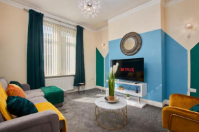 30 percent off - Lovely 4 bed in Newcastle